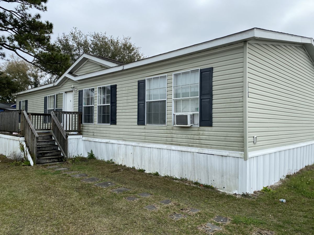 WE SELL USED MOBILE HOMES DWMH Summerville