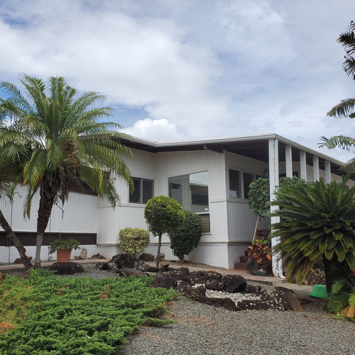 Rental near Tripler Hospital; Rental in Moanalua