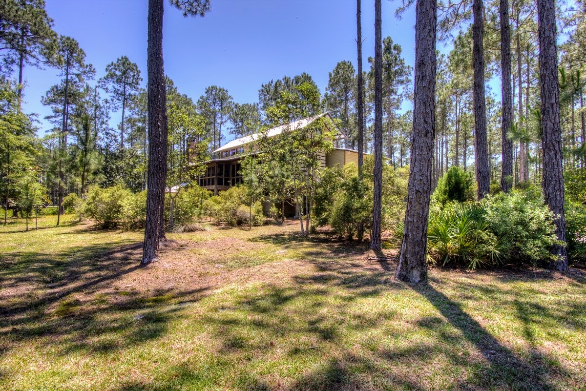 New Listing! Stunning 3BR Home in Upscale RiverCamps!