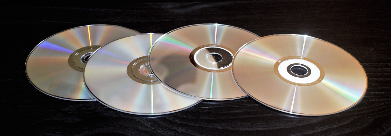 compact_discs.jpg