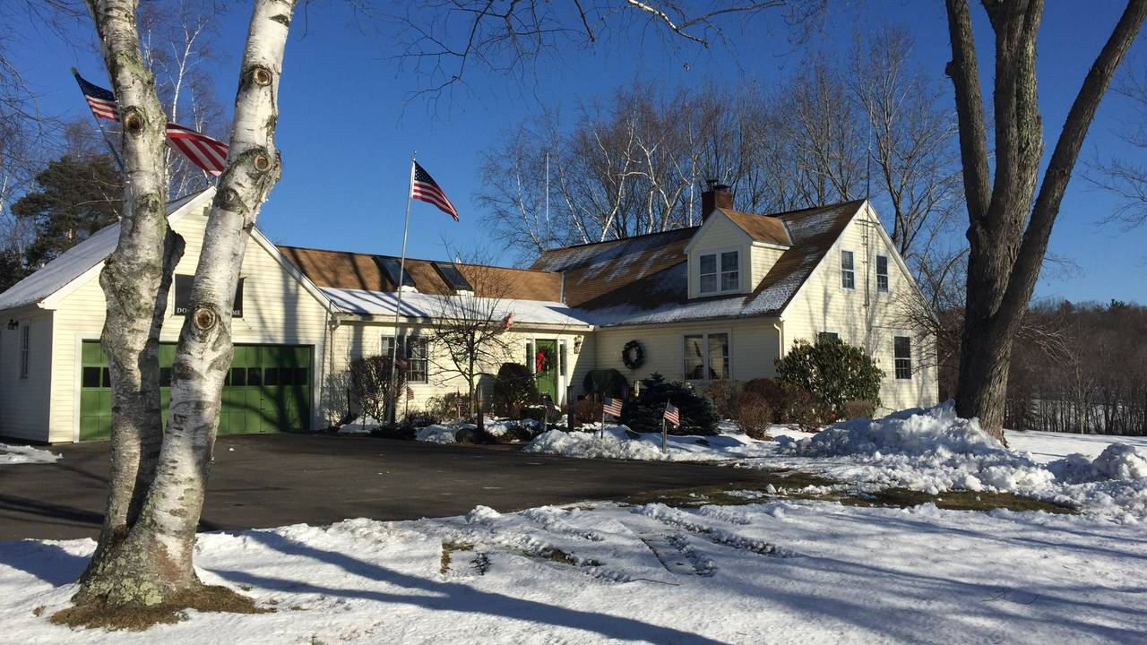 Front_of_Home.jpg