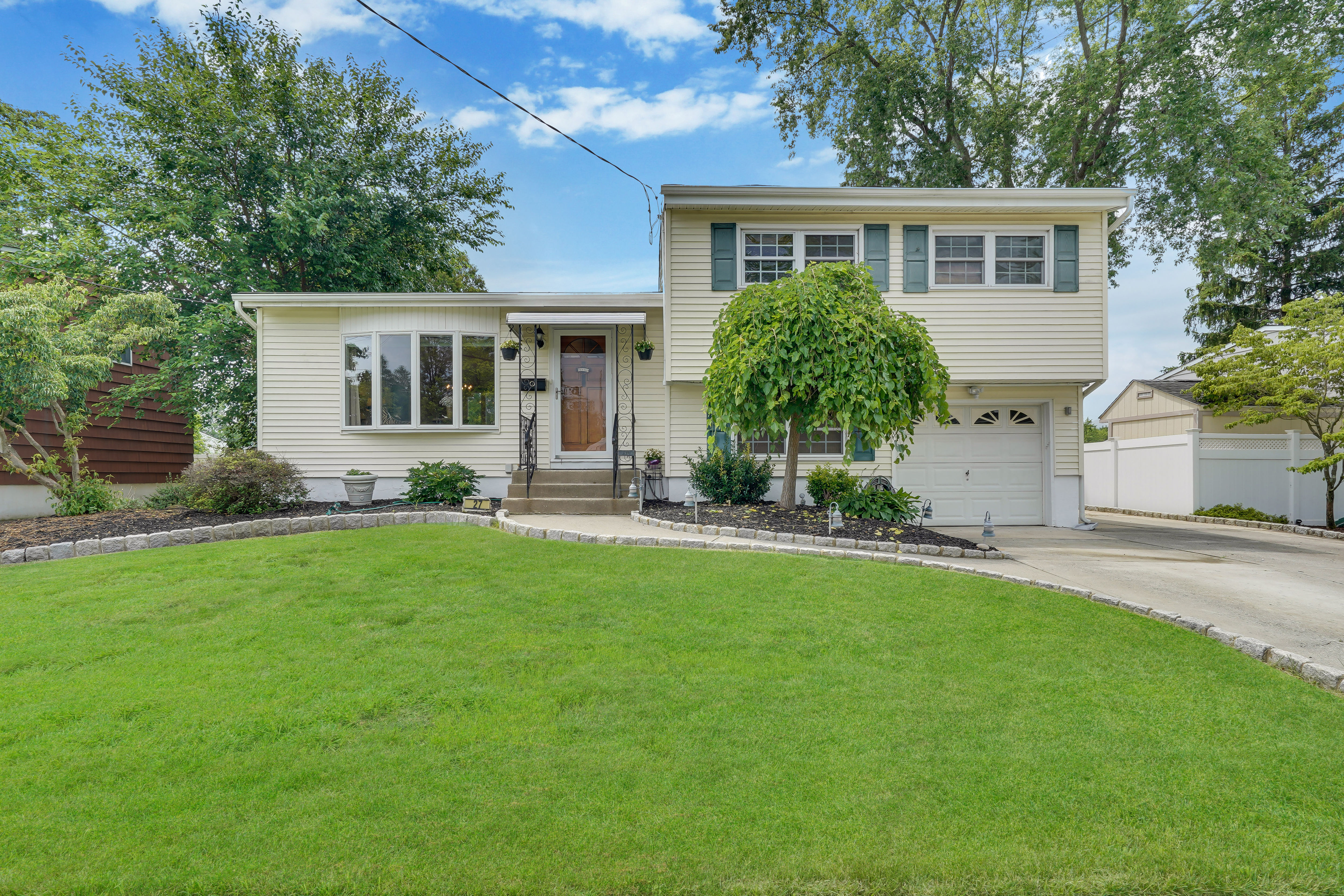 27 York Street, Old Bridge, NJ 08857