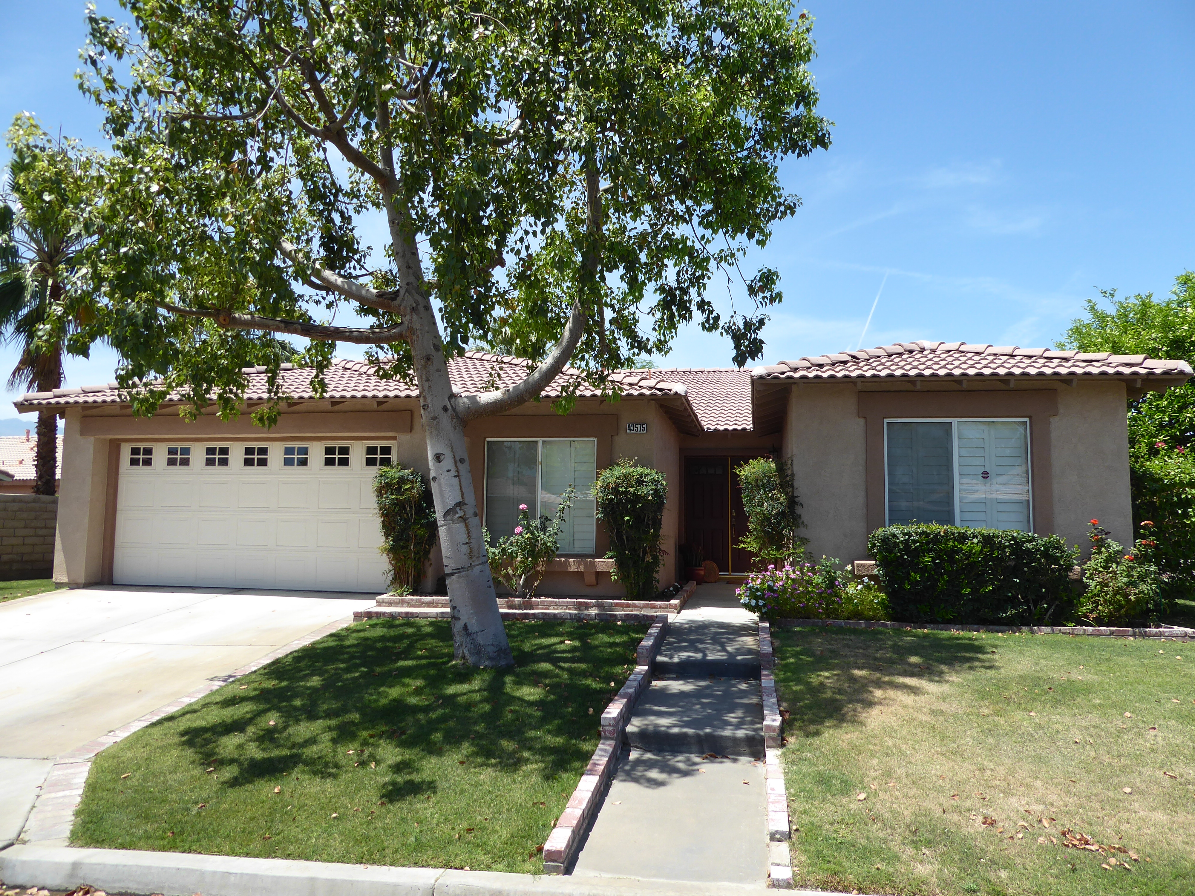 Furnished Indian Palms Country Club Pool Home