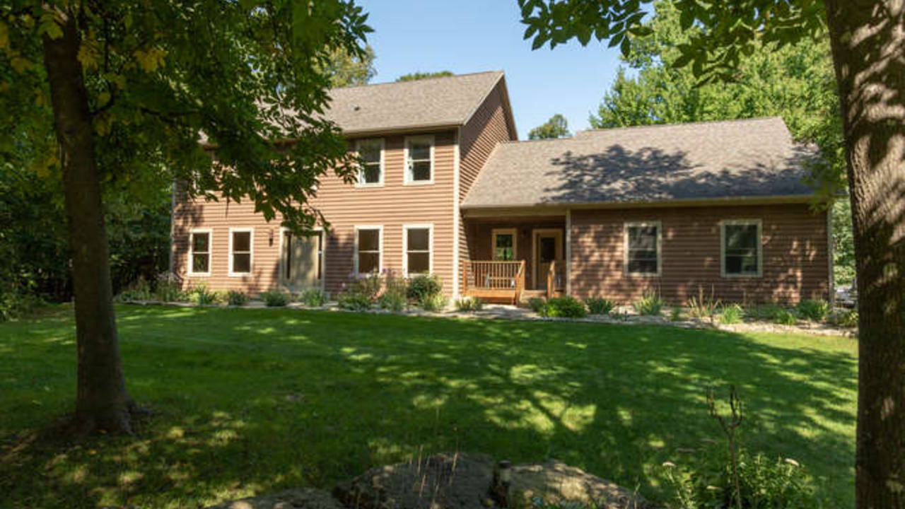 41176_591st_St_Mazeppa_MN-small-002-3-Front_View-666x444-72dpi.jpg