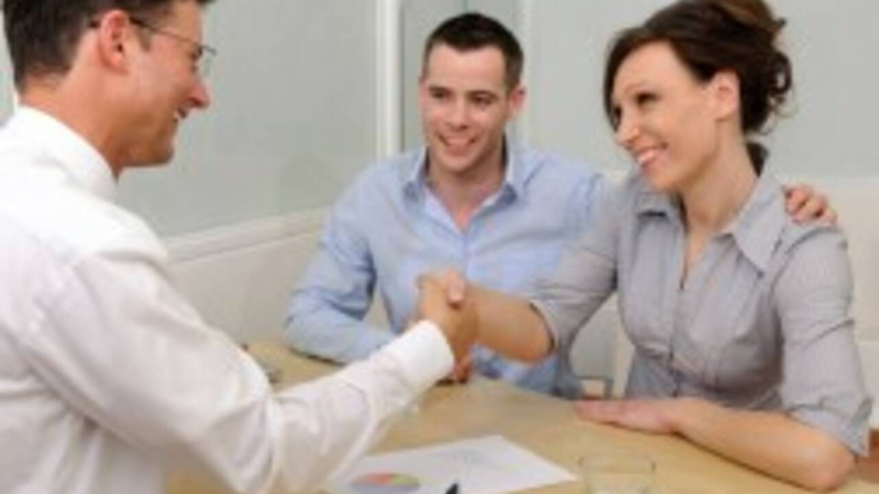 Suffering_from_Credit_Problems_Understanding_Mortgage_Lenders_and_How_They_Assess_Your_Credit.jpg