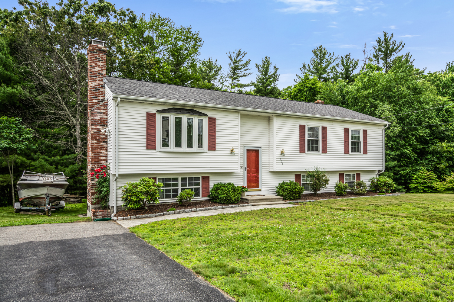 New Listing and Open House in Northbridge, MA