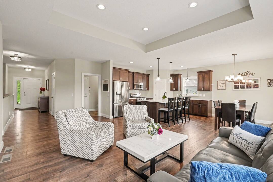 Stunning_Benzinger_Homes_Rambler_in_Elk_River.jpg