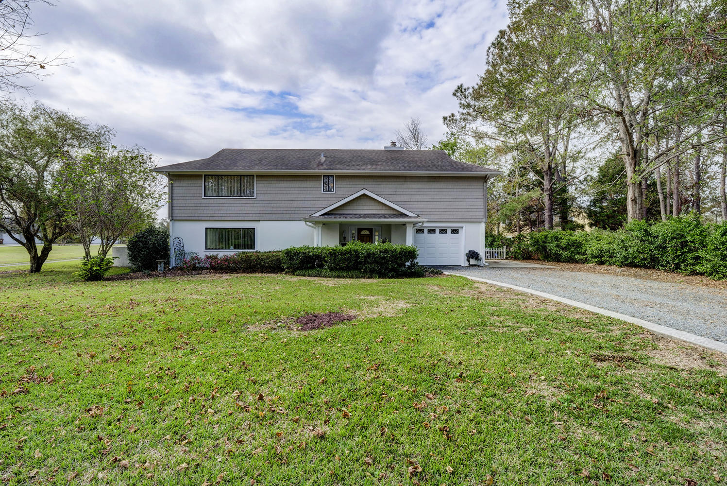 Waterfront Home for Sale on Pages Creek in Wilmington