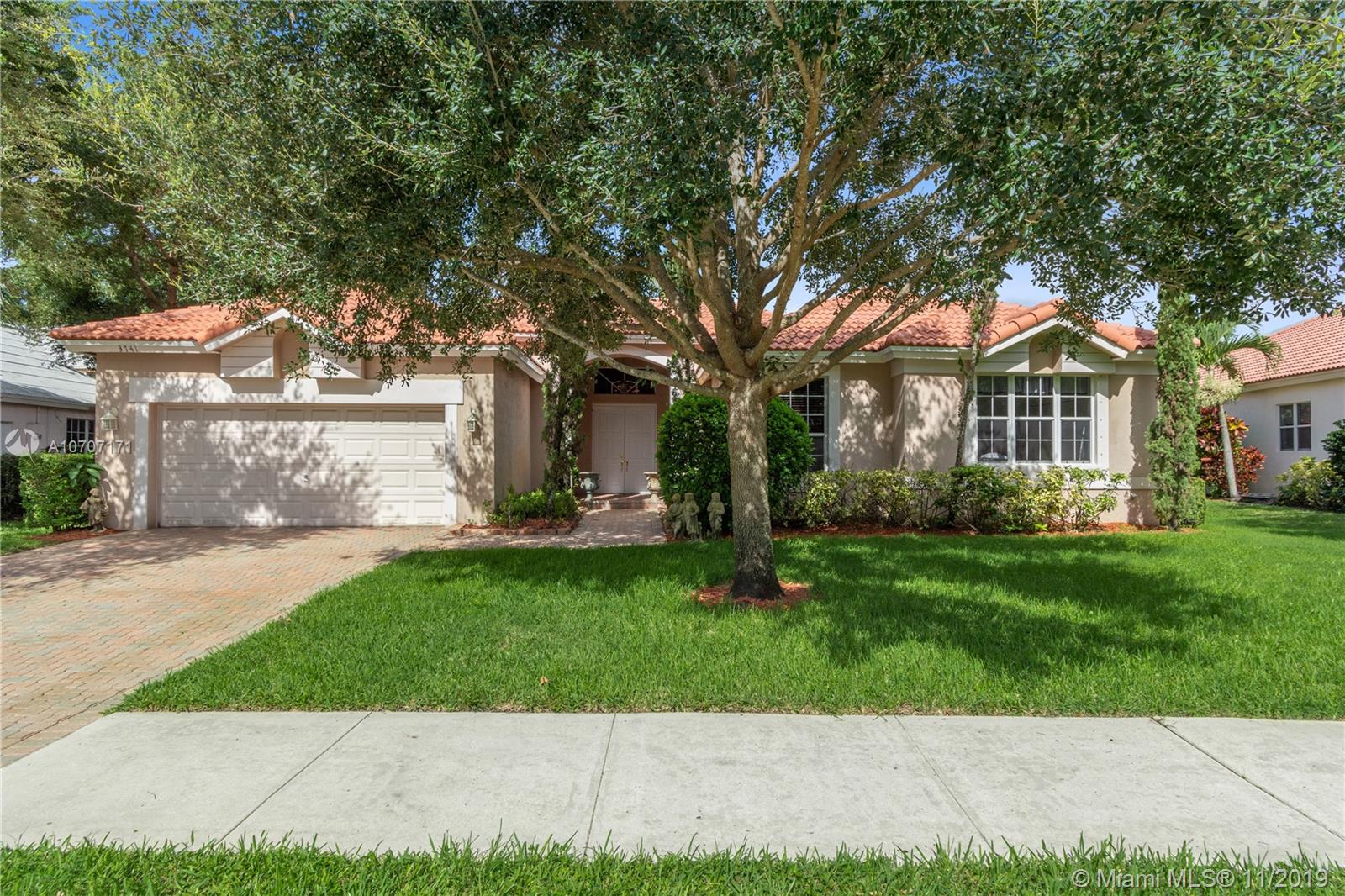 Large 4/3 Lakes Estates at Rolling Hills Pool Home SOLD