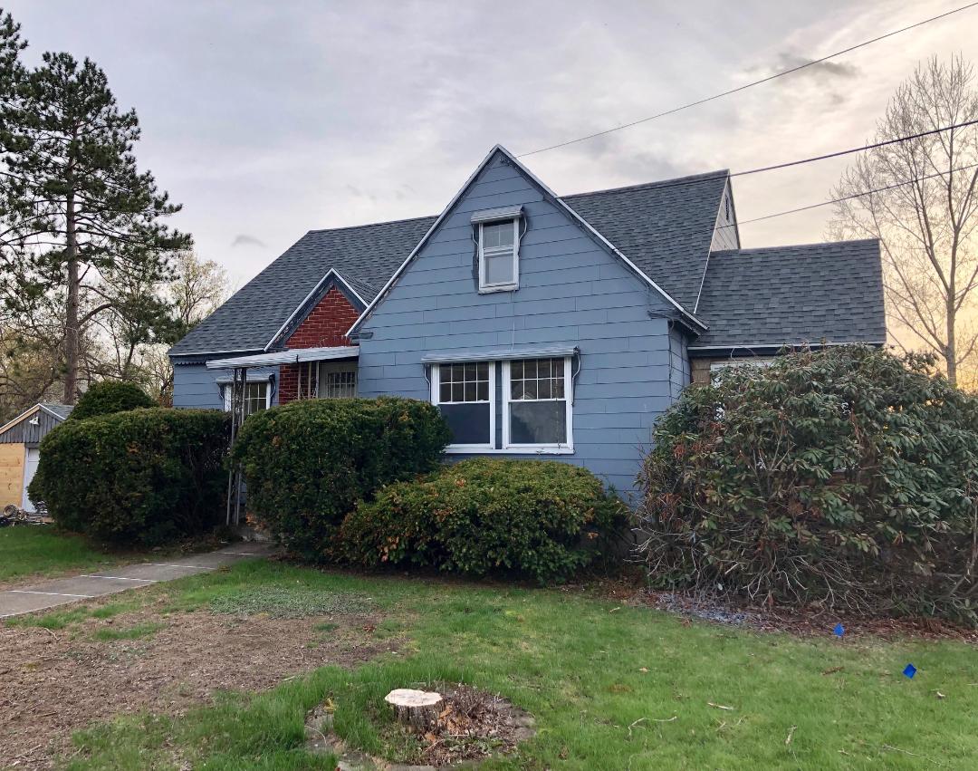 NEW LISTING Renovated home in Allenstown NH for 239,