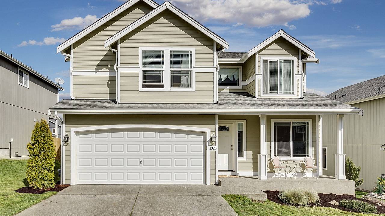 driveway-3240834_1280.jpg