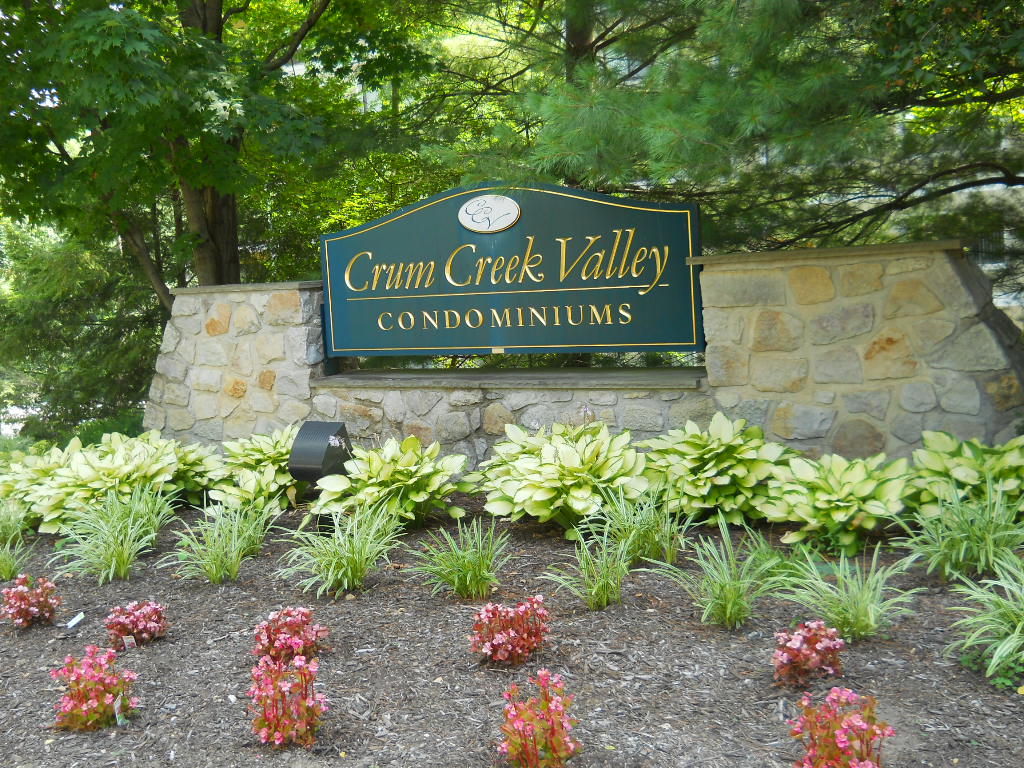 Crum Creek Valley Condos, Wallingford, PA For Sale
