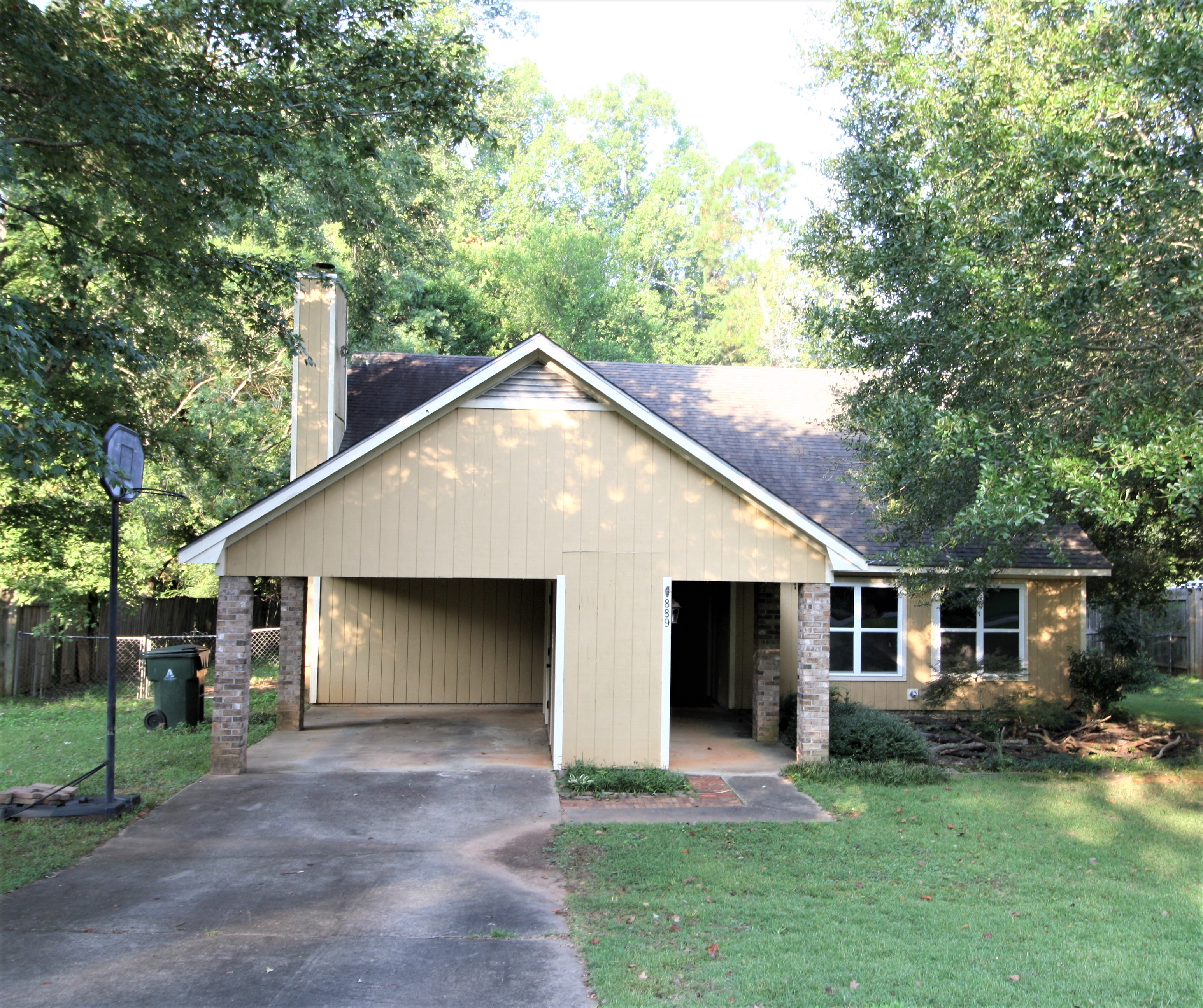 Only 179,500 House for Sale in Auburn AL 889