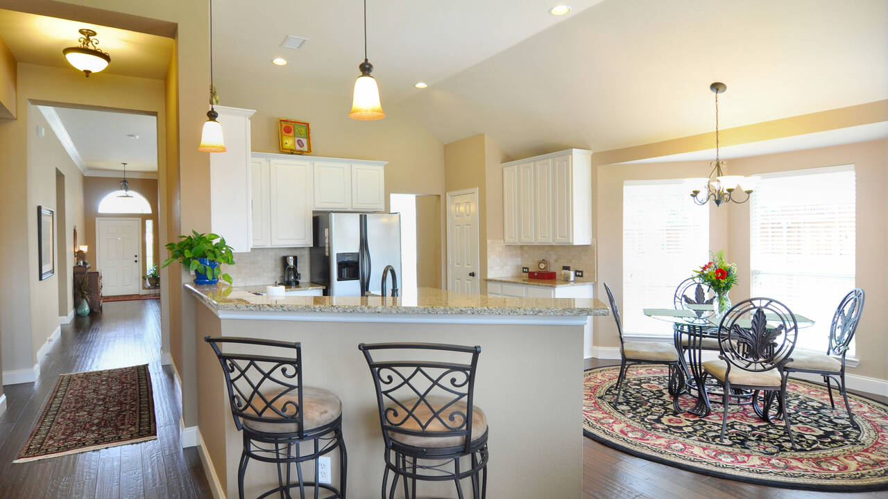 DSC_0244-Kitchen.JPG
