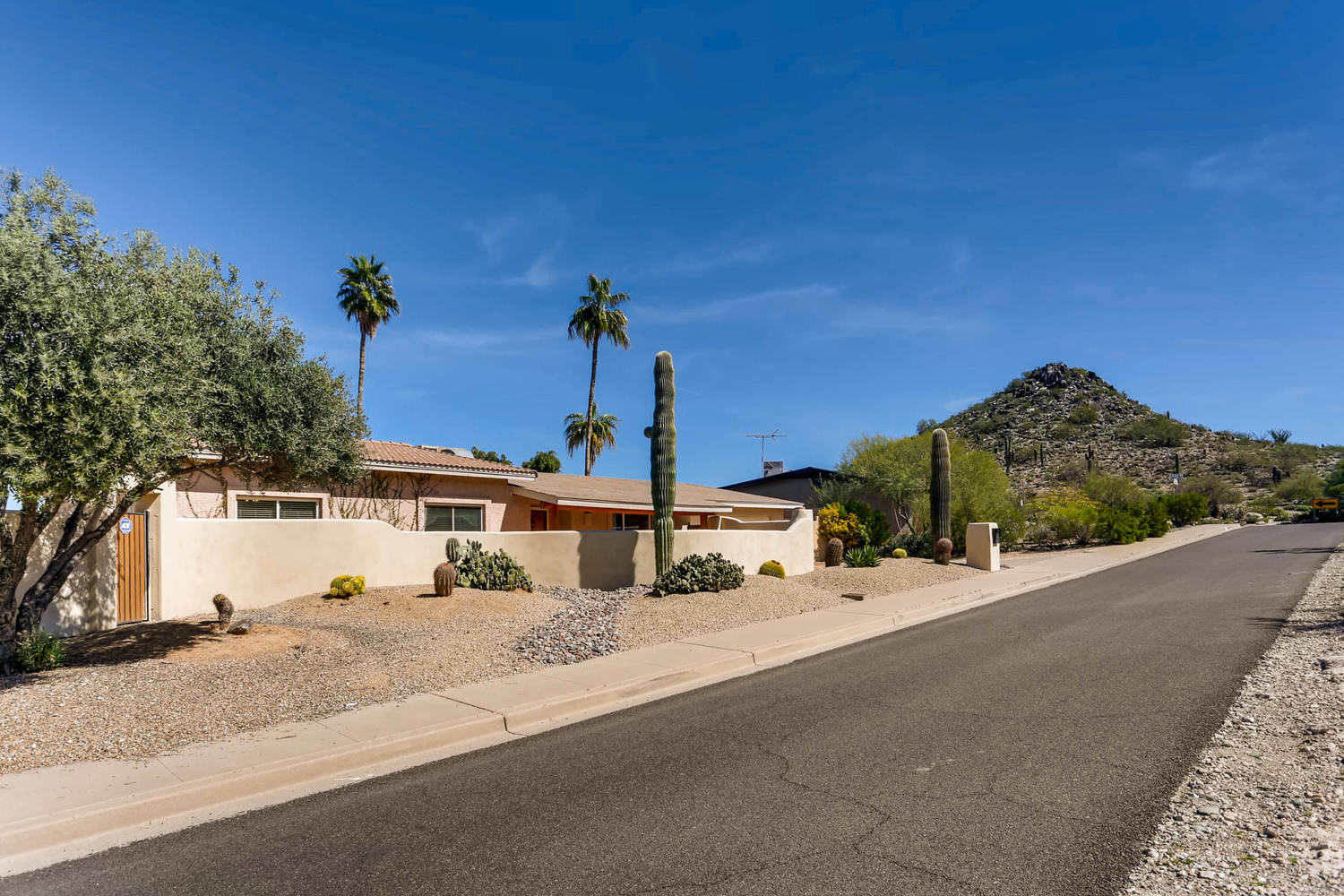 New to Market! 3536 E Hatcher Rd Phoenix 85028