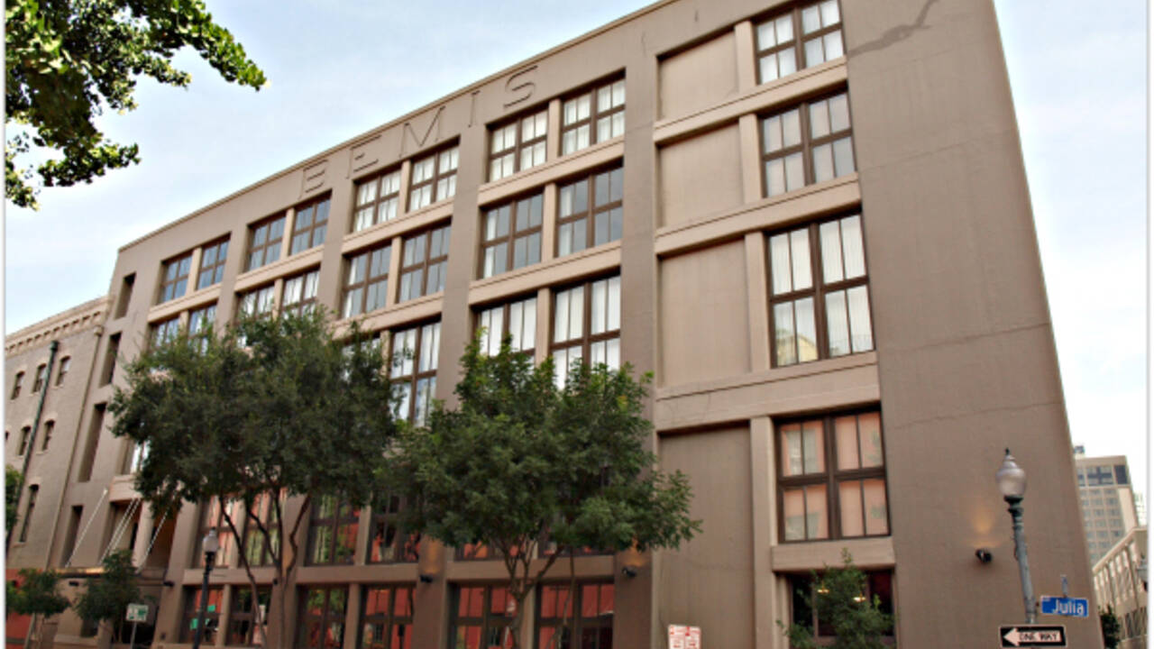 Julia_Place_Condos__Warehouse_District_Condos_in_New_Orleans.jpg