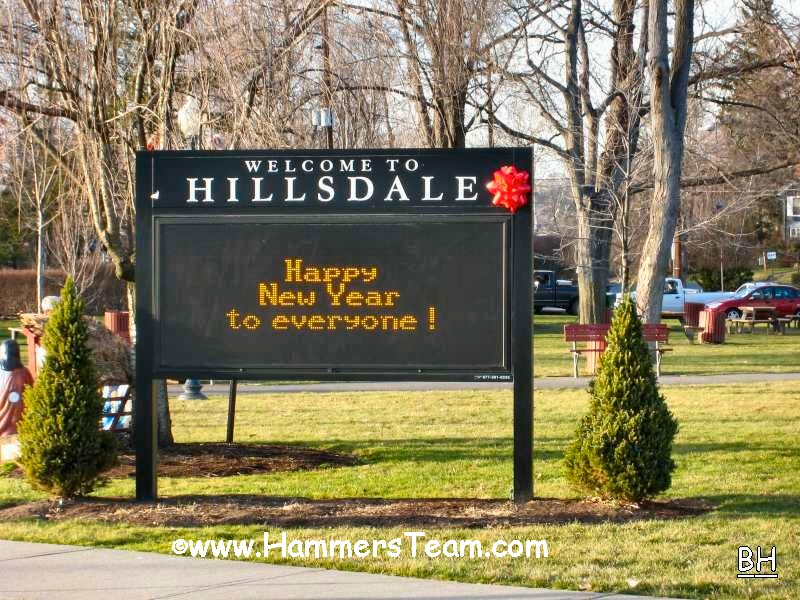 Hammersteam_Happy_New_Year_Welcome_to_Hillsdale_sign-800_BH.jpg