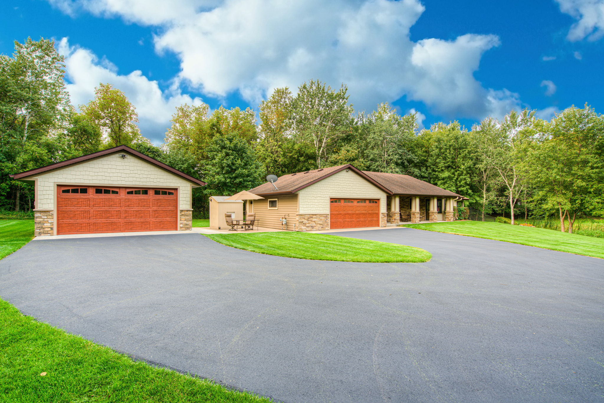 Elk River Rambler with Additional Garage on 2.5 Acres