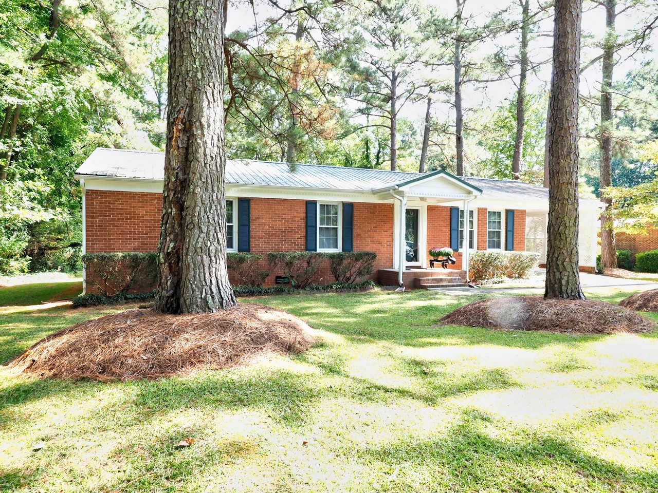 8329 Bells Lake Rd., Apex, NC 27539 Adorable Brick Ra