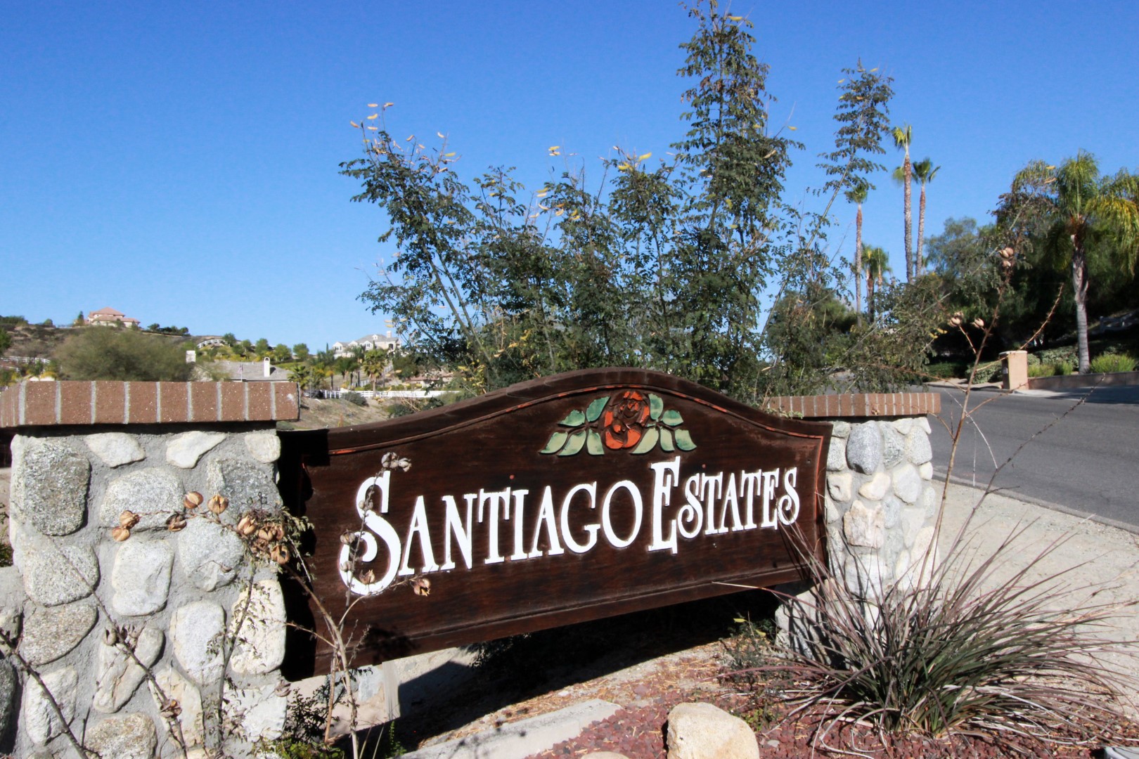 Santiago Estates