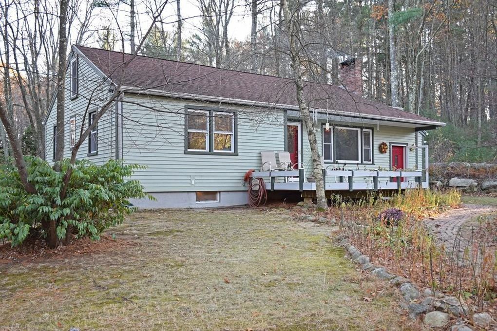 Just listed 164 Newell Road in Holden,