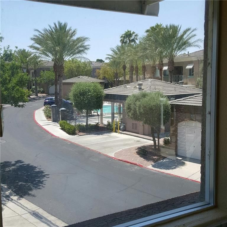Summerlin Condo * Within Walking Distance to TPC Summer