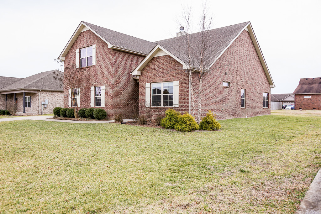 Home For Sale in Murfreesboro, TN 4823 Conquer Drive