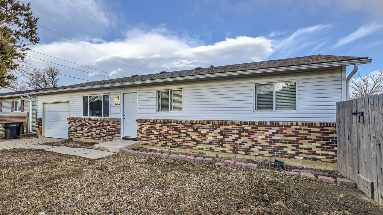 03_Exterior_Front.jpg