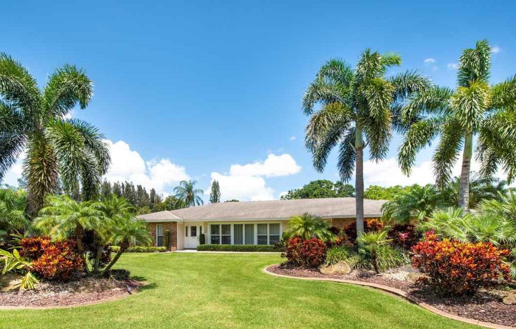 Martha Bright Farms Pool Home In Davie Florida For Sale