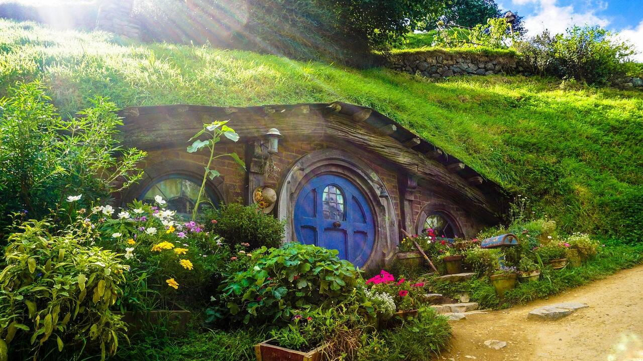 Hobbit_Home_Pixabay.jpg