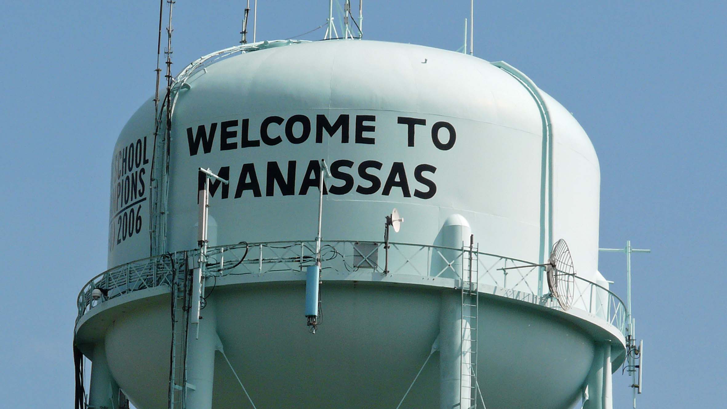 Manassas_Water_Tower.jpg