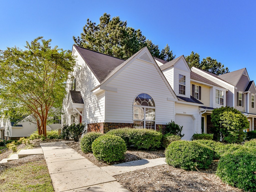 NEW Listing 9505 Elizabeth Townes Ballantyne