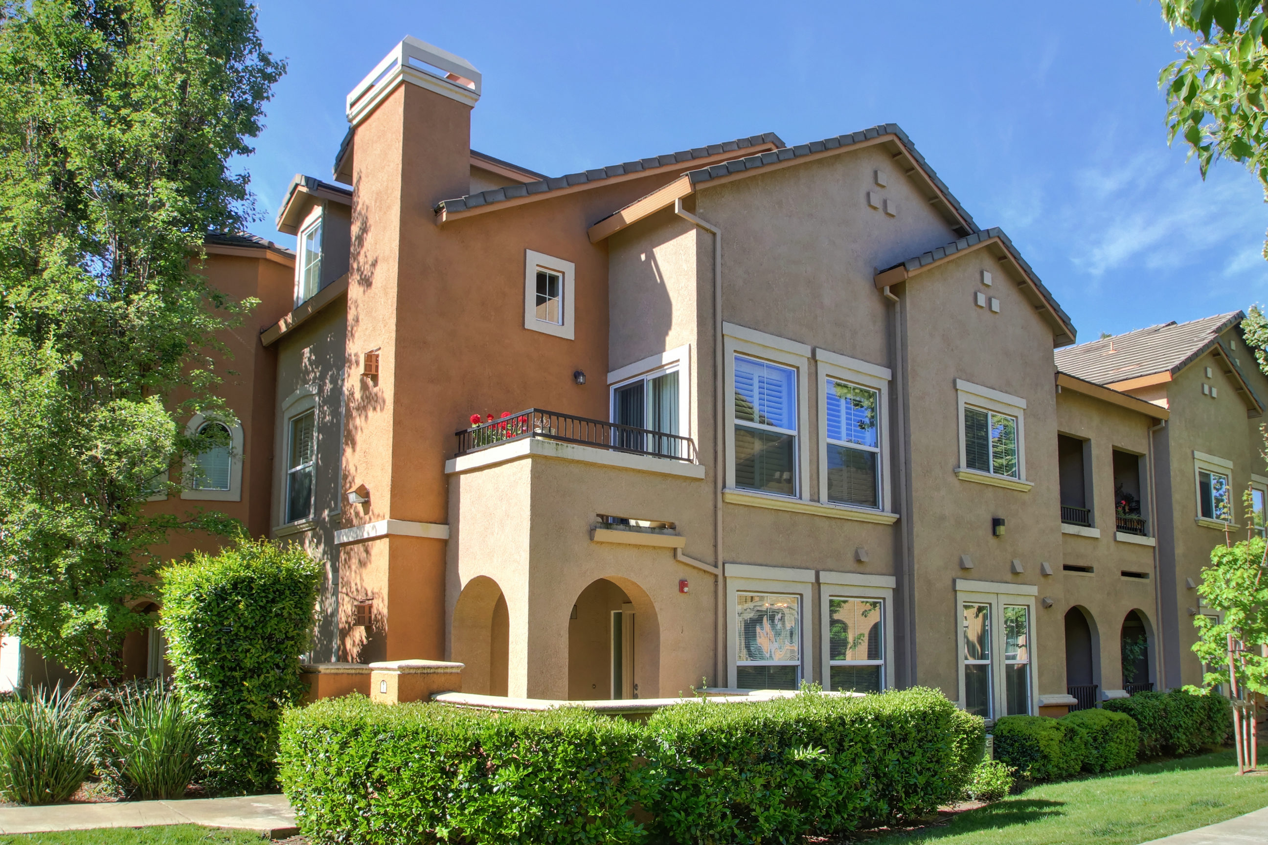 New Condo Listing West Sacramento Riva on the River