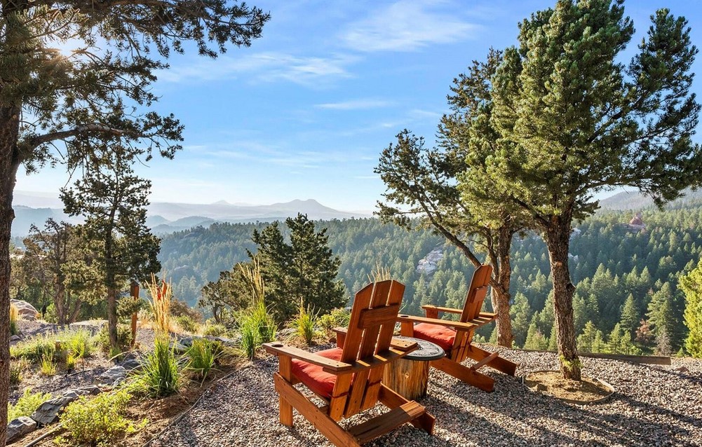 Town of Larkspur Colorado Need to Check it Out!