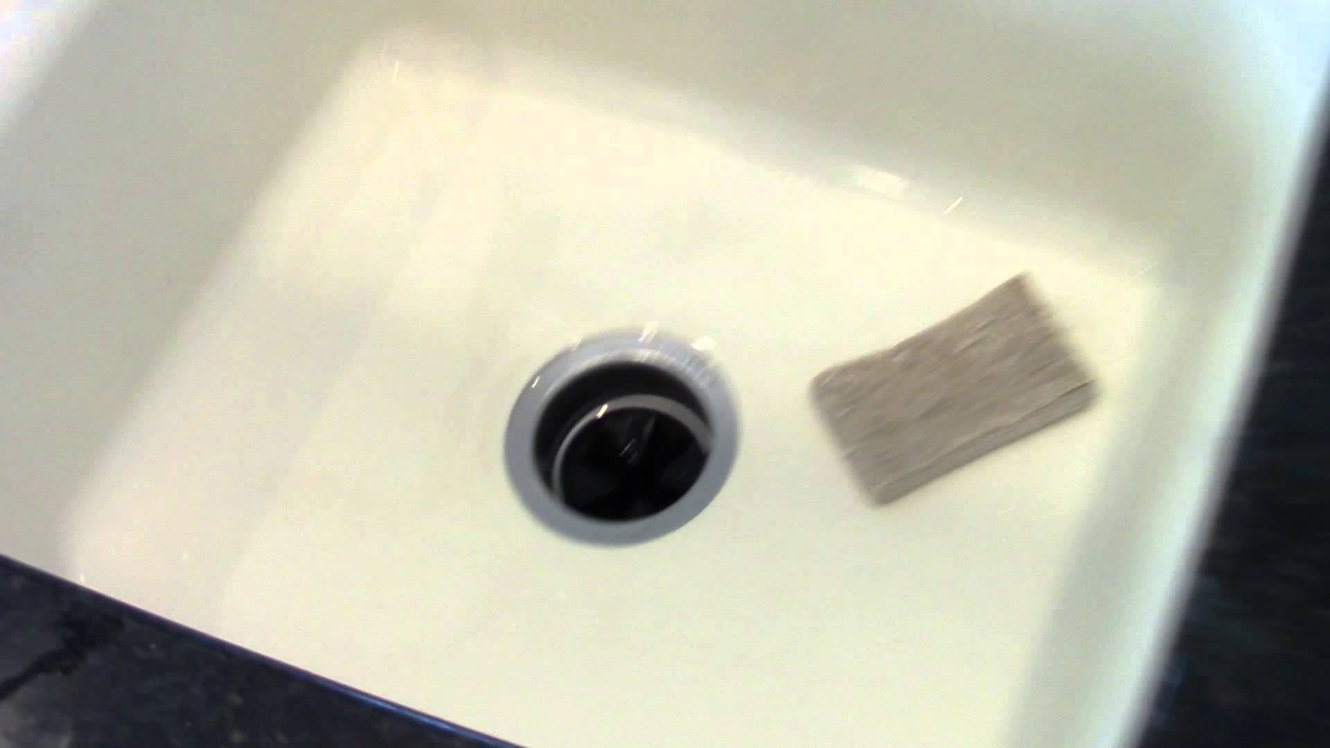 How To Remove Rust Stains From Toilets Tubs And Sinks