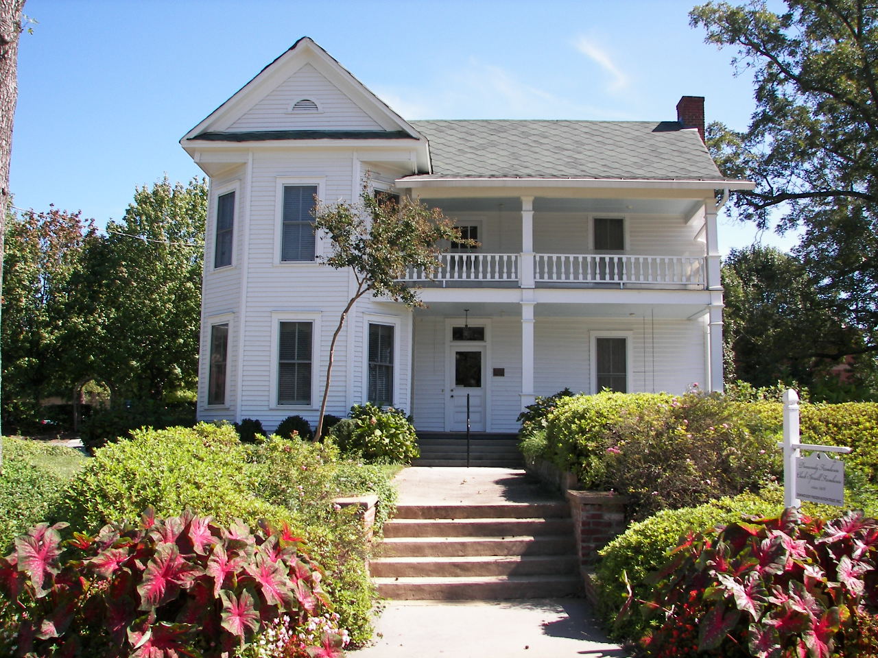 Dunwoody GA Luxury Homes for Sale & Luxury Homes