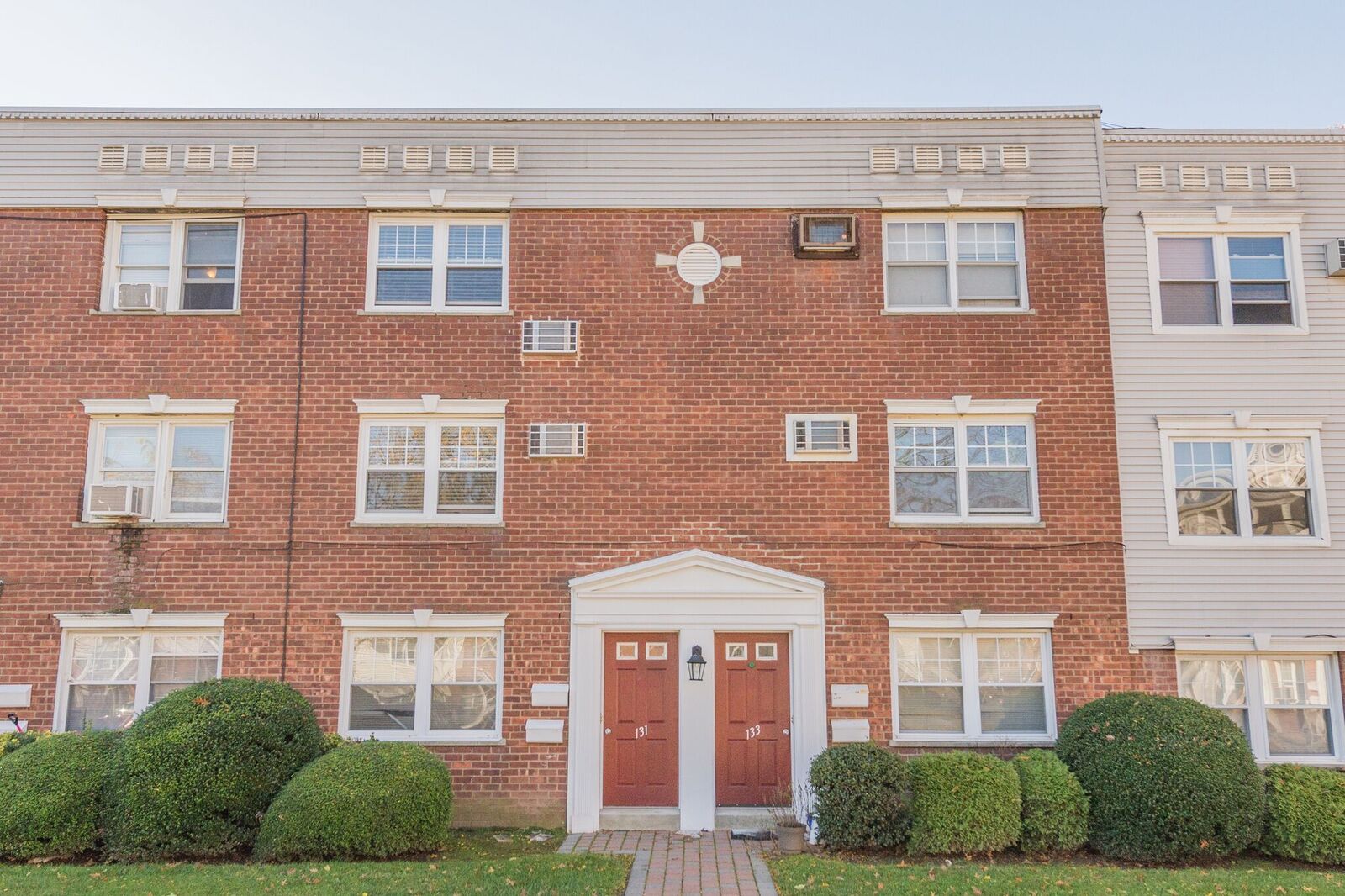 Newly Renovated 2 Bedroom Rutherford Coop at 131B Hast