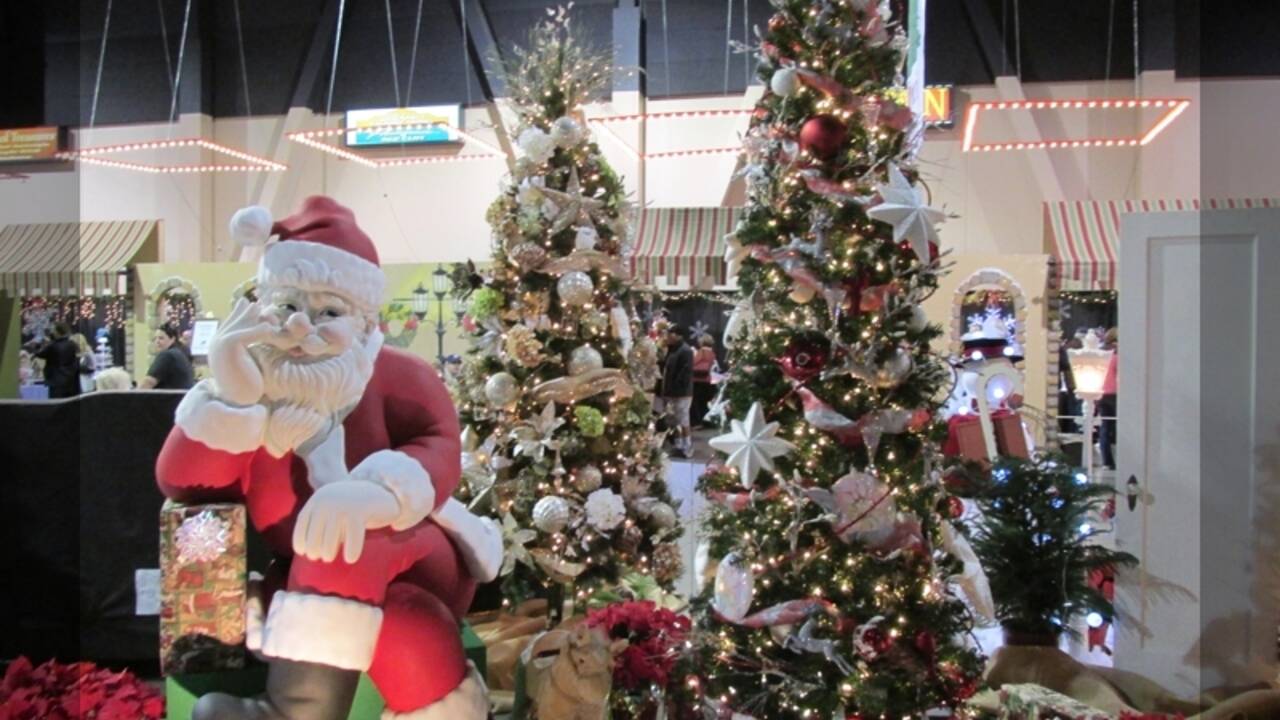 santa_snows_knows.jpg