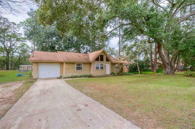 5841 Cypress Circle Tallahassee, FL 32303