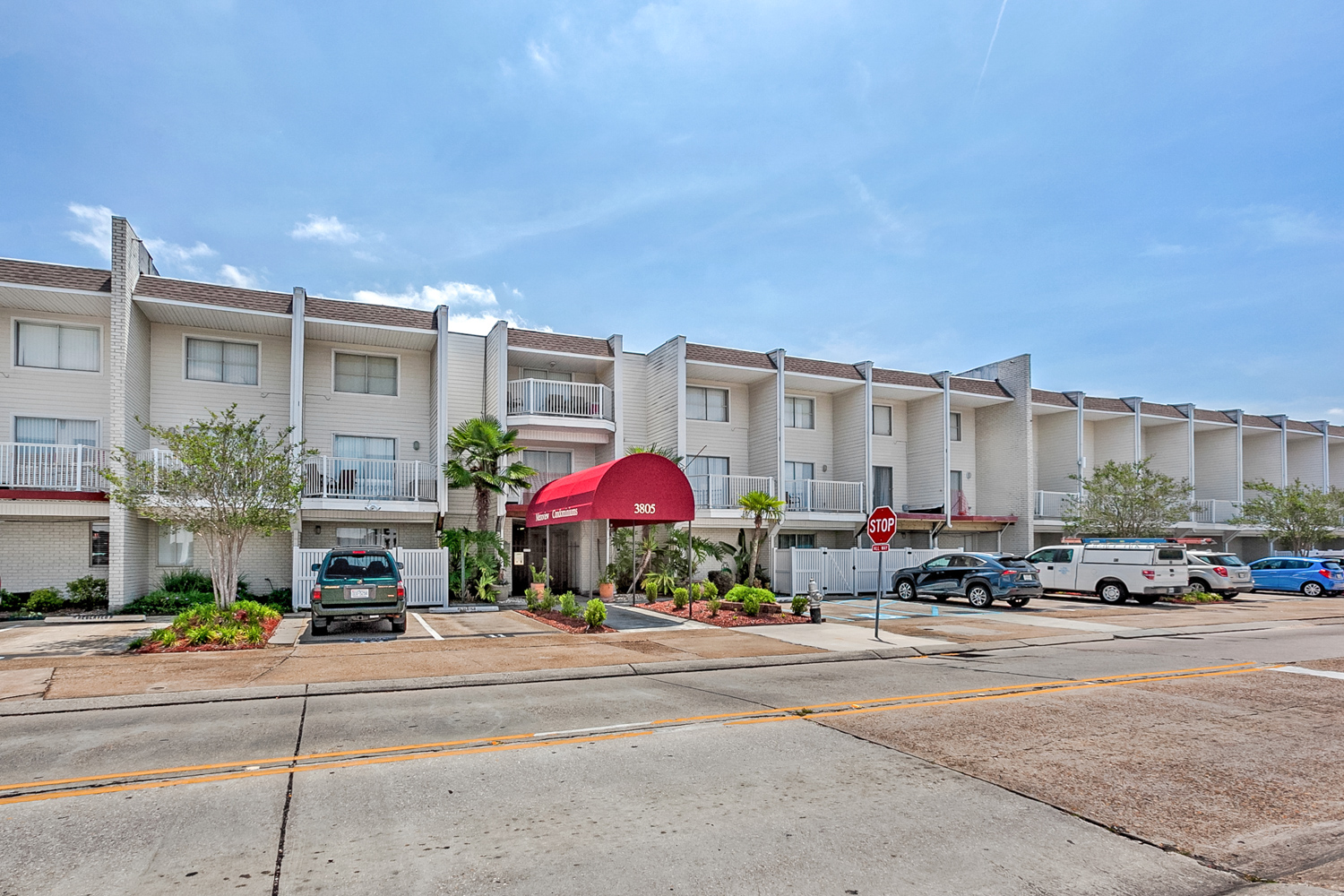 Charming condo 3805 Houma Blvd C110, Metairie, LA