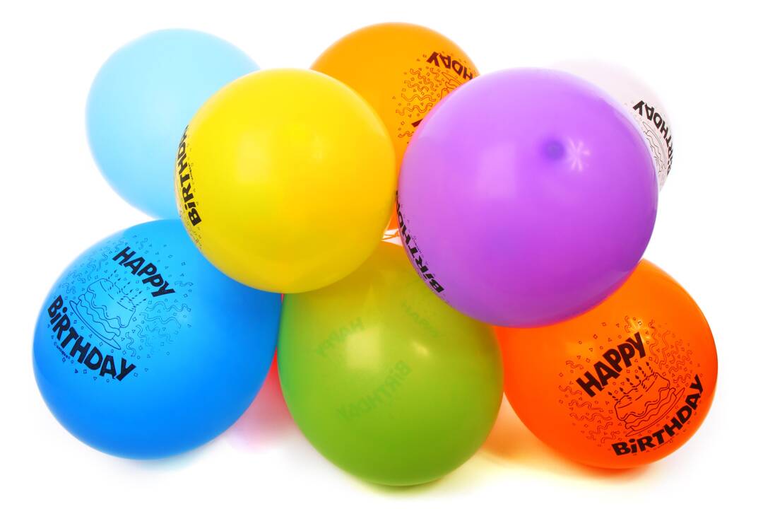 air-balloons-birthday-42067.jpg