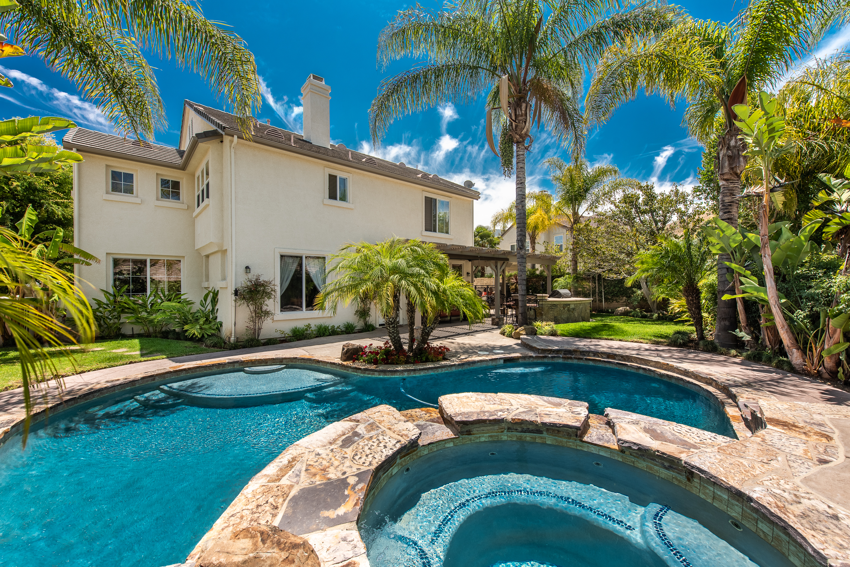Just Sold! Beautiful Simi Valley Hadleigh Hills Pool Ho