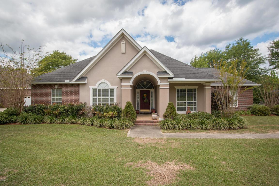 Gulfport Real Estate Fresh Paint & Beautifully Refinis