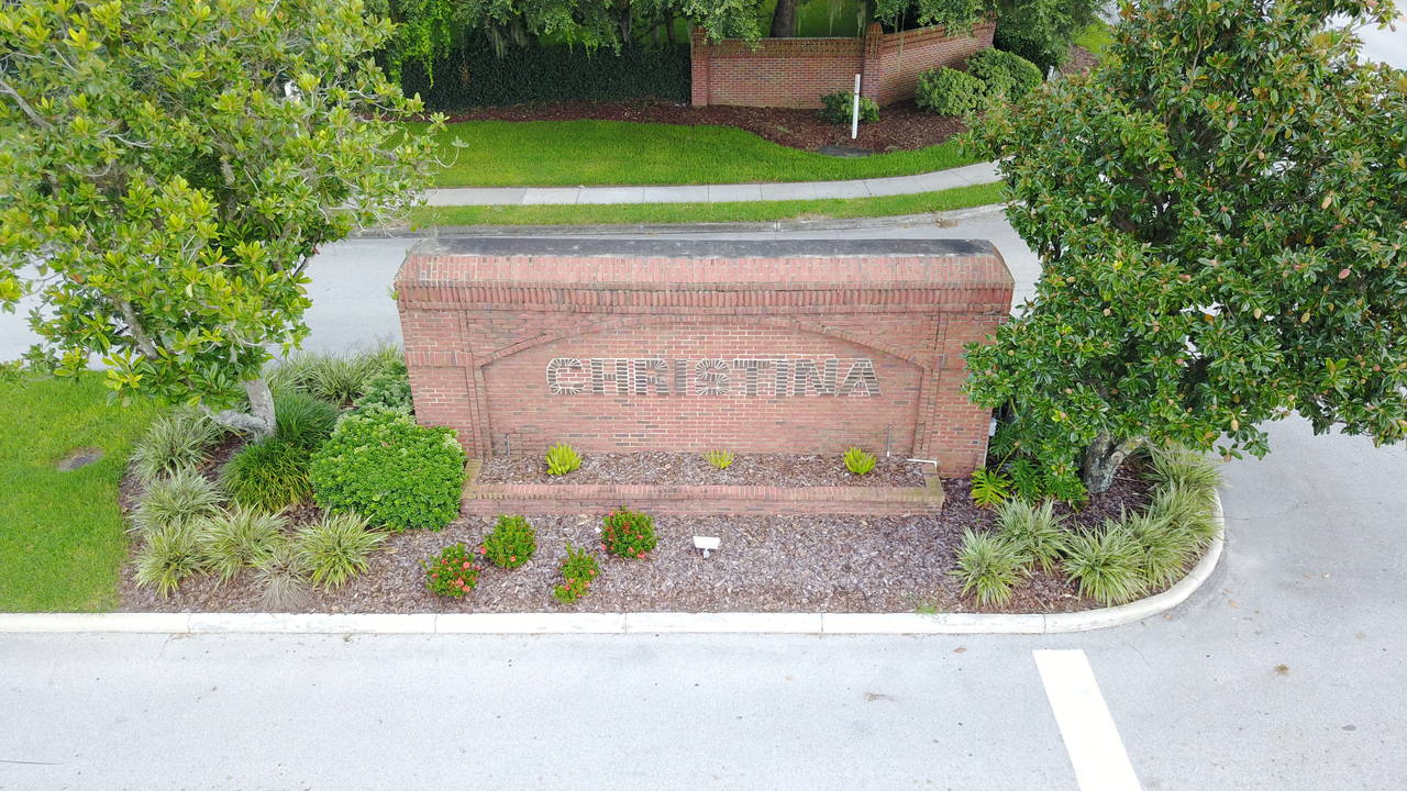 Christina_Lakeland.JPG