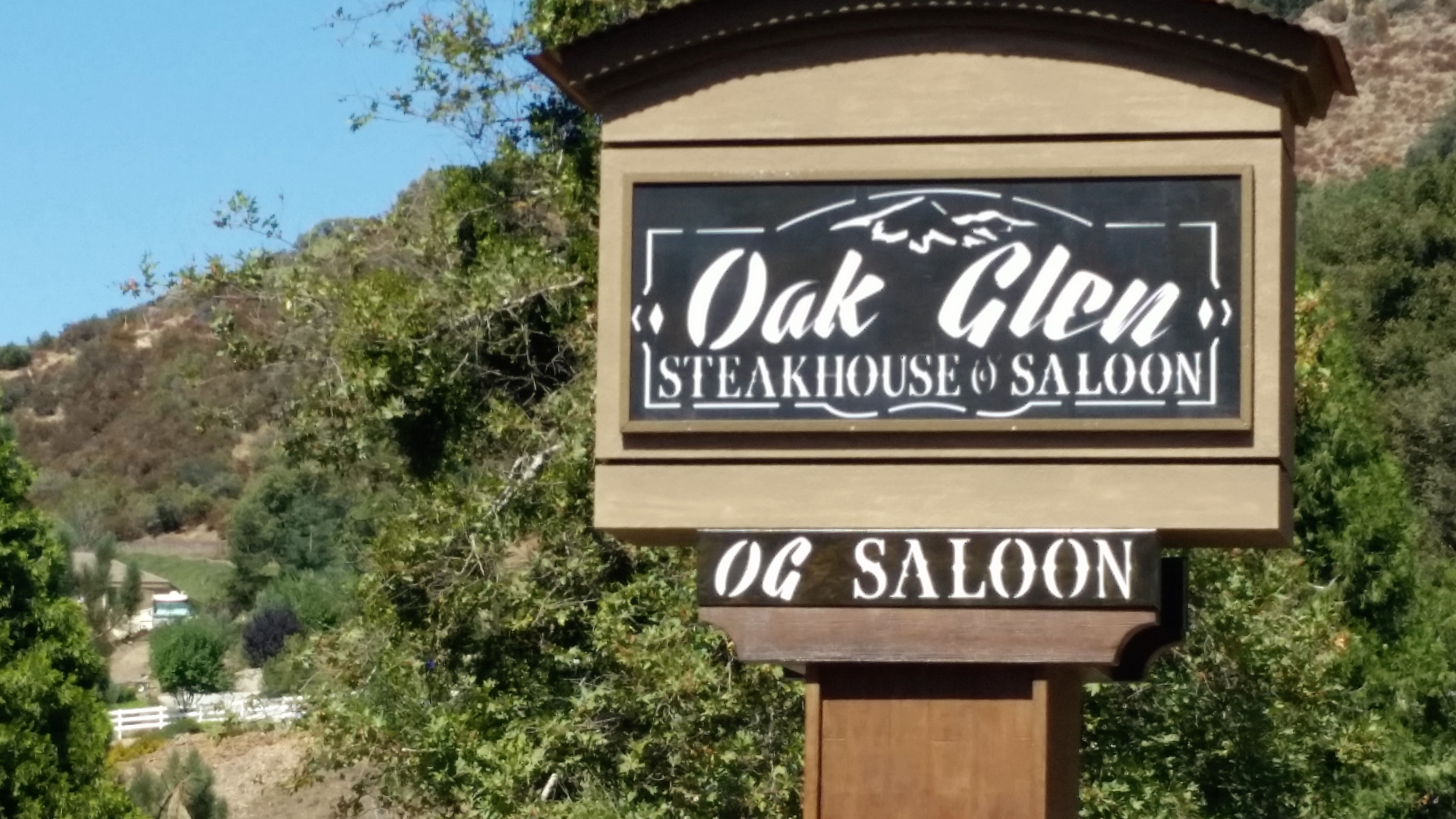 Oak_Glen_Steakhouse___Saloon__in_Oak_Glen__California.jpg