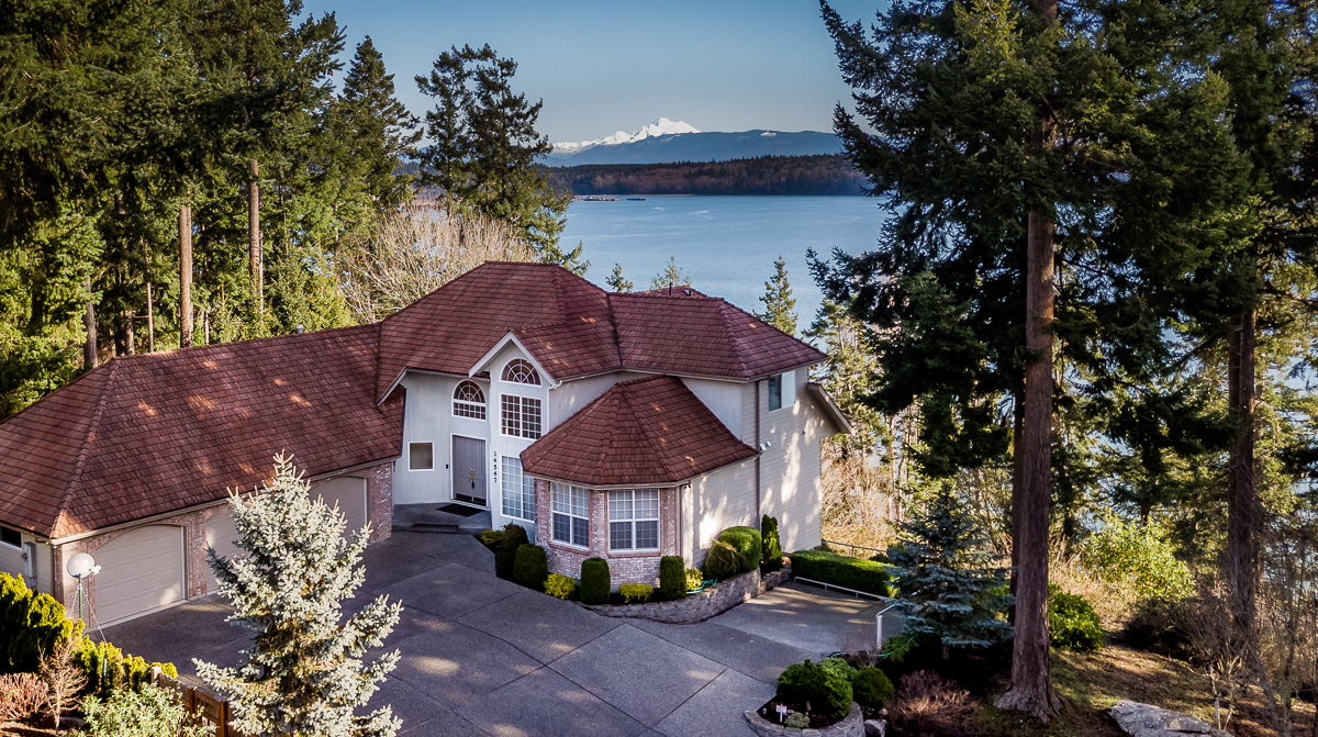 Captivating Anacortes Home
