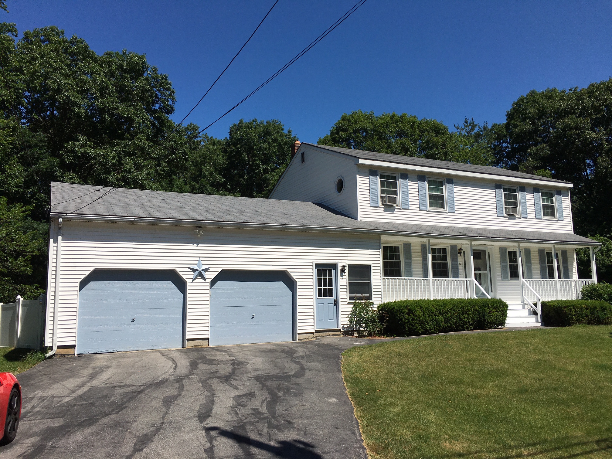 Hooksett NH home For Sale in Desired Area