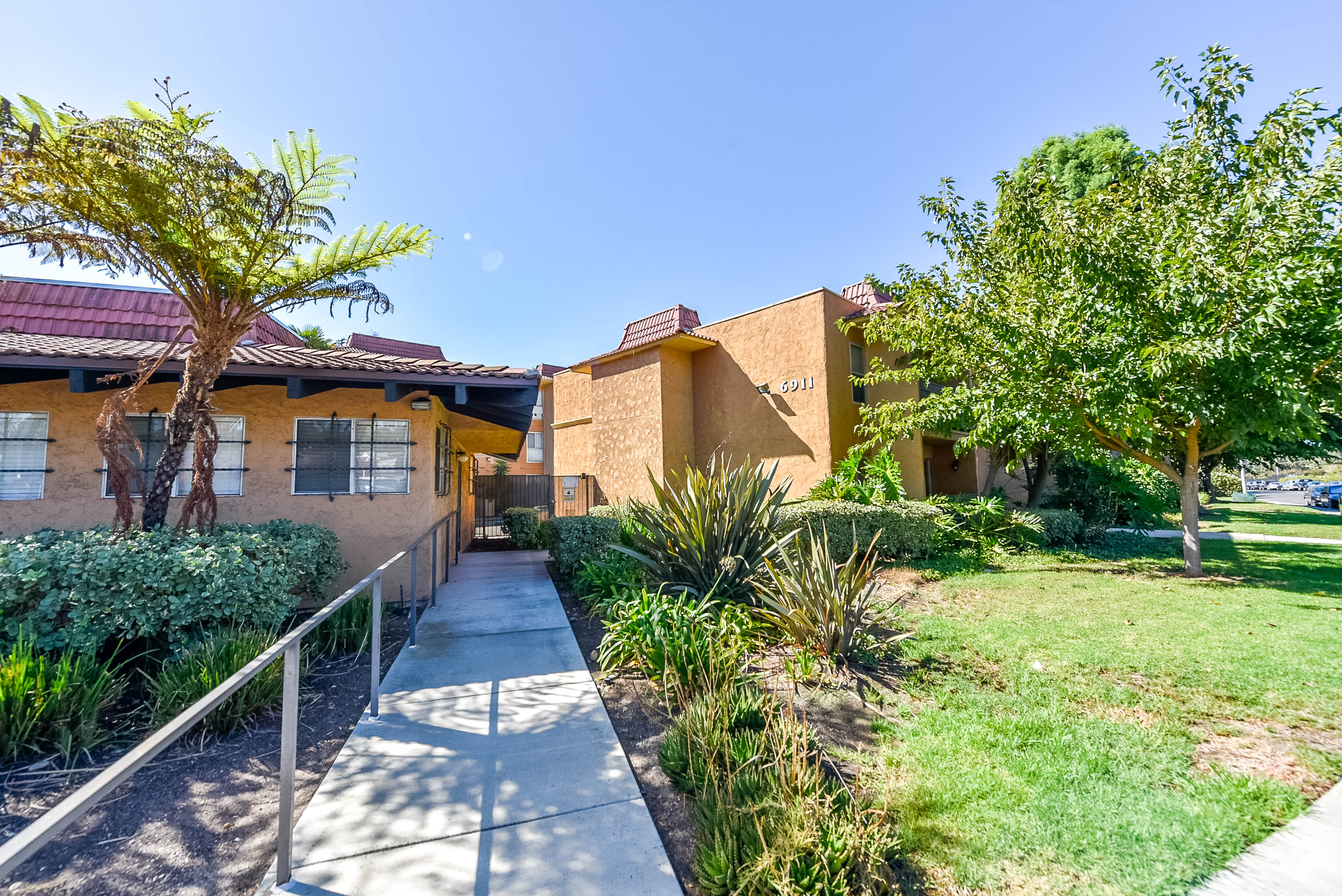 6911 Alvarado Rd 41 San Diego CA 92120