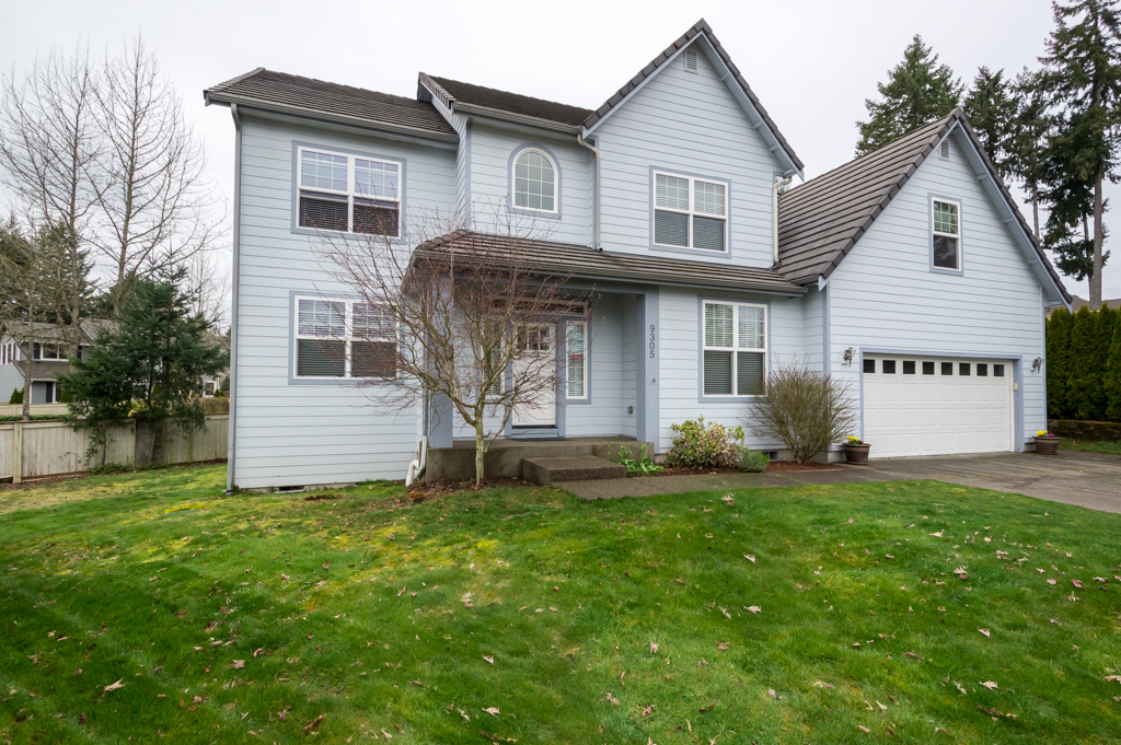 Large House in Hawks Prairie