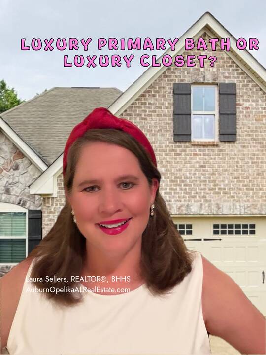 homes_for_sale_in_auburn_luxury_primary_bath_or_closet.jpg